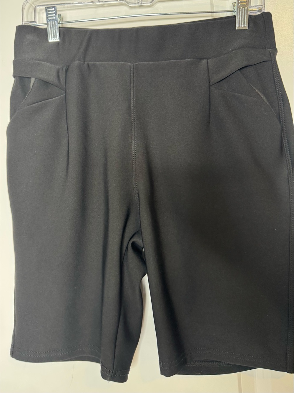 Women's Black Stretch Ponte Bermuda Shorts size lg stretch comfy business casual